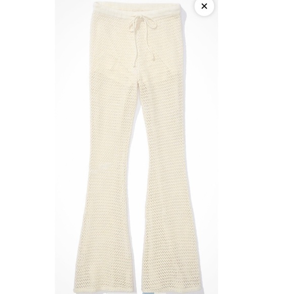 American Eagle high waisted crochet flare pants - Picture 4 of 5
